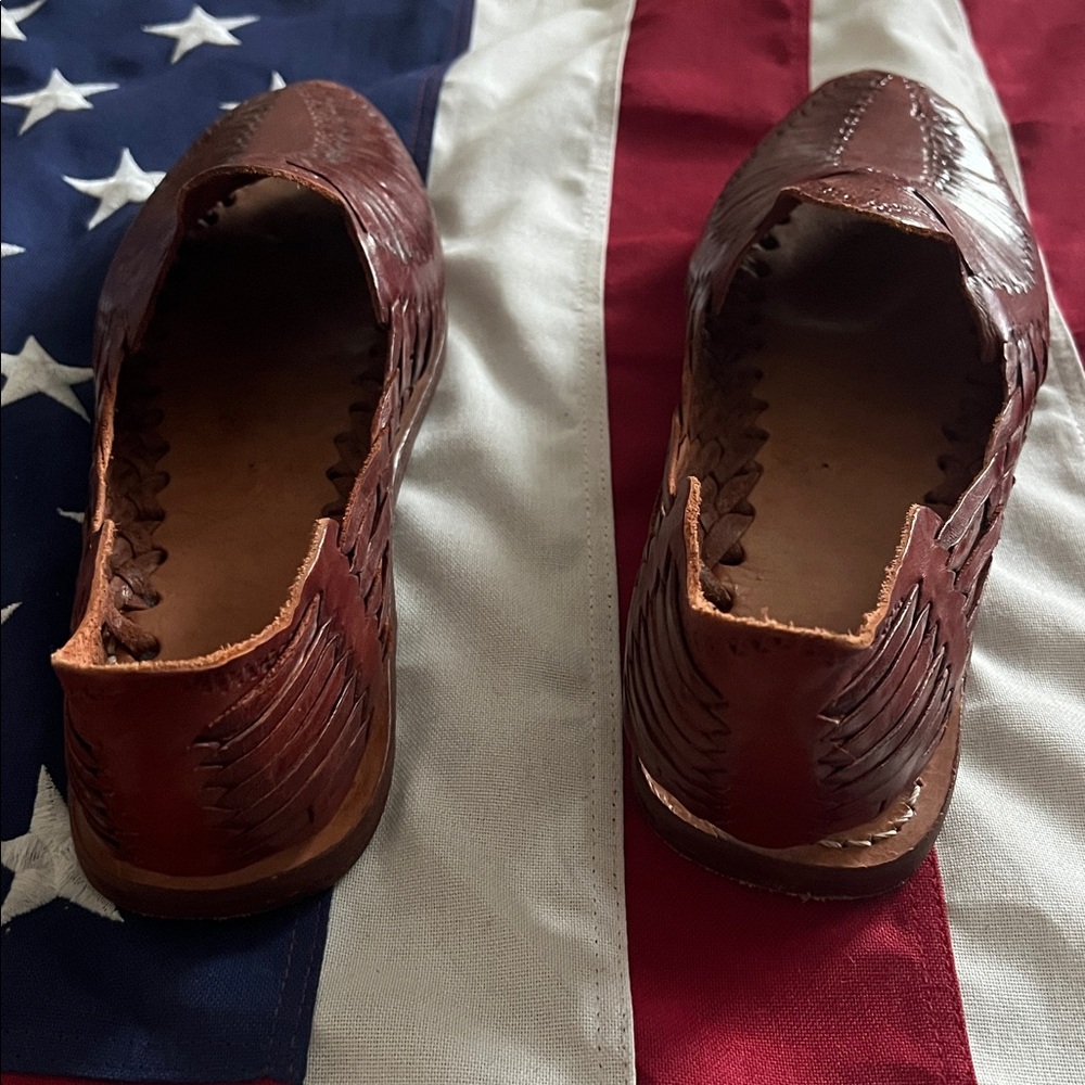 Men's Brown Leather Slip-On Huarache Loafers - Picture 4 of 10